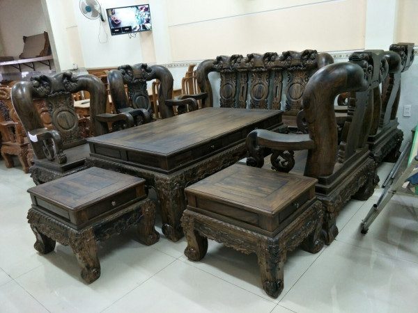 Mua bàn ghế gỗ cũ giá rẻ tphcm đảm bảo chất lượng, uy tín