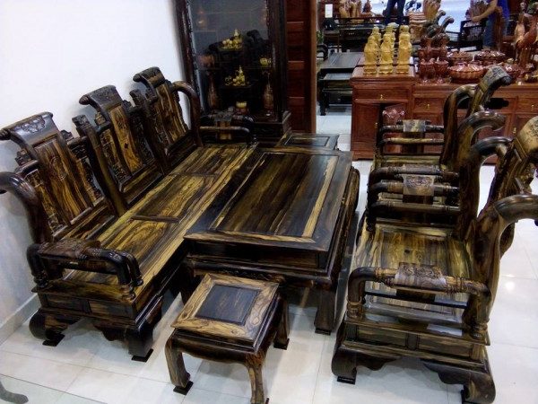 Mua bàn ghế gỗ cũ giá rẻ tphcm đảm bảo chất lượng, uy tín