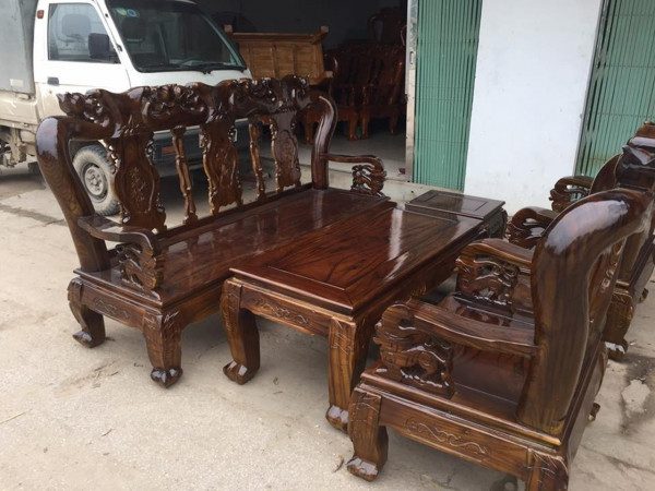 Mua bàn ghế gỗ cũ giá rẻ tphcm đảm bảo chất lượng, uy tín