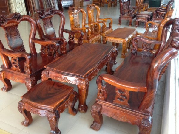 mẫu bàn ghế gỗ phòng khách hiện đại