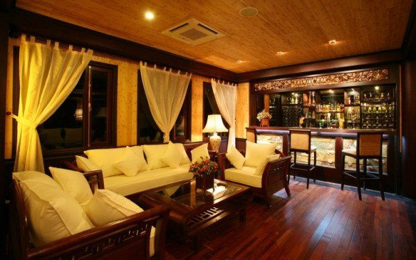 bộ bàn ghế sofa gỗ giá rẻ