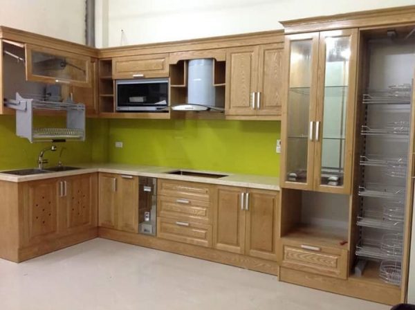 tủ bếp gỗ tự nhiên