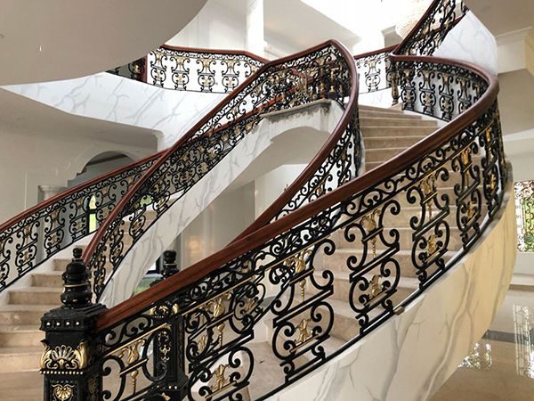 Mẫu Lan Can Cầu Thang Sắt Mỹ Thuật đẹp