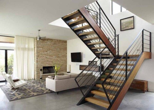 55+ Mẫu Cầu Thang Xương Cá Thích Hợp Với Mọi Không Gian