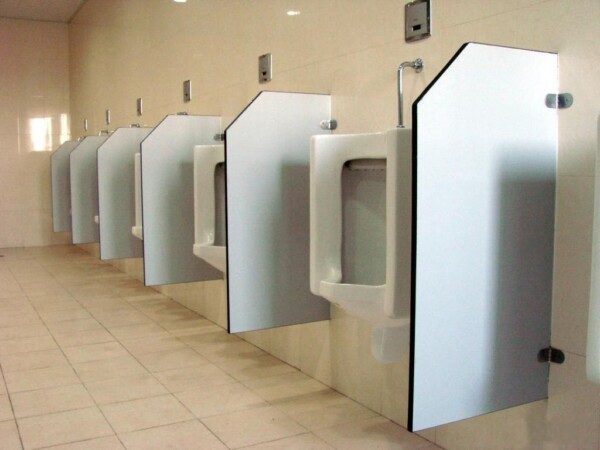 Báo Giá Vách Ngăn Vệ Sinh Giá Tốt - Gia Công Theo Yêu Cầu
