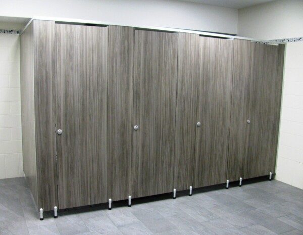 Vách Ngăn Vệ Sinh Giá Rẻ "UY TÍN - CHẤT LƯỢNG" Nhất Thị Trường