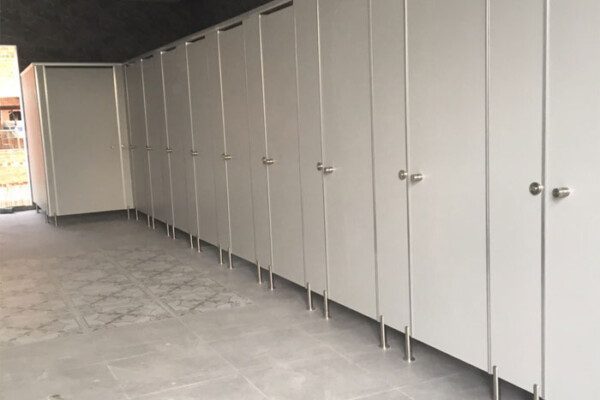 Vách Ngăn Vệ Sinh HPL Giá Tốt - Chi Tiết Thông Tin Về Vách Ngăn HPL