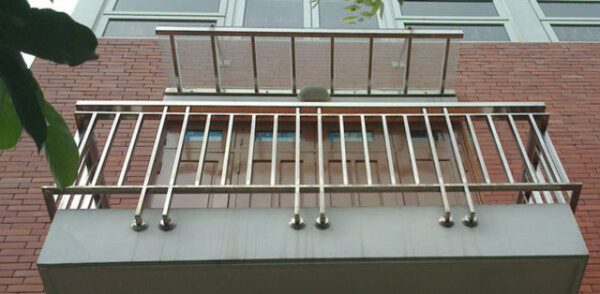 Mách Bạn 55 Mẫu Lan Can Inox "ĐẸP - BỀN" Nhất Mọi Thời Đại