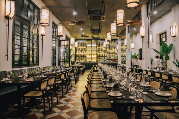 75 Gợi Ý Thiết Kế Nhà Hàng Hiện Đại Thu Hút "TRIỆU" Khách Hàng
