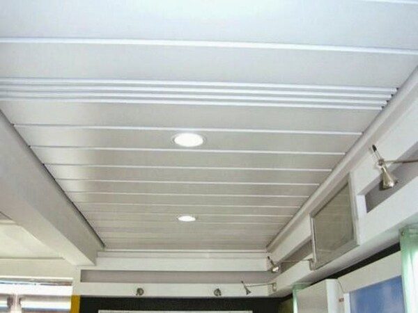 15+ Mẫu Trần Nhựa "Giá Tốt - Chính Hãng" Cho Thiết Kế Hiện Đại