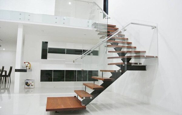 [BST] Cầu Thang Kính Inox GIÁ TỐT Nhất Thị Trường Nội Thất