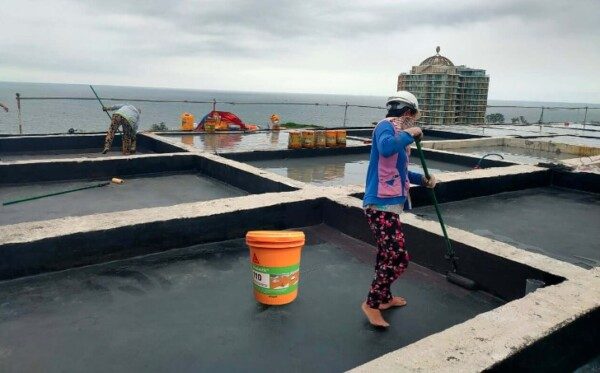 5 Cách Chống Thấm Sân Thượng Hiệu Quả 100% - Tiết Kiệm Chi Phí
