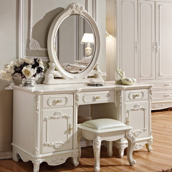 Bàn trang điểm hiện đại